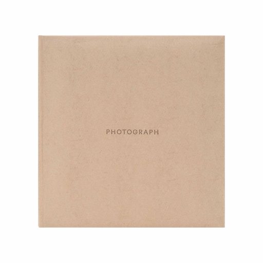 Kenro Signature fotóalbum, memo, 200db 10x15, PHOTOGRAPH felirat, újrahasznosított bőr, homok