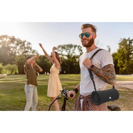 Kodak hordozható hangszóró, 40W teljesítmény, 7.4V/3600mAh akkumulátor, ipx7 víz alá meríthető