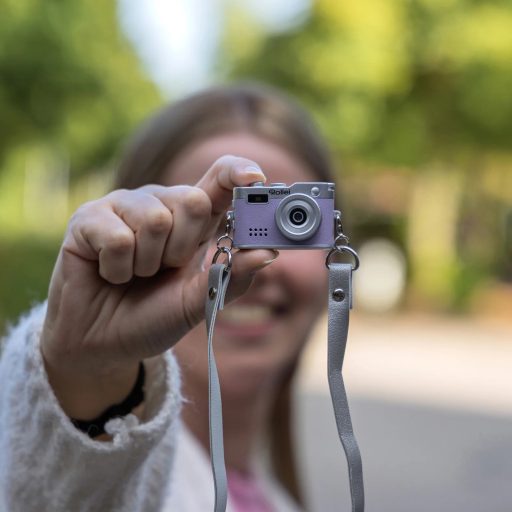 Rollei mini digitális fényképezőgép, kulcstartó, lila