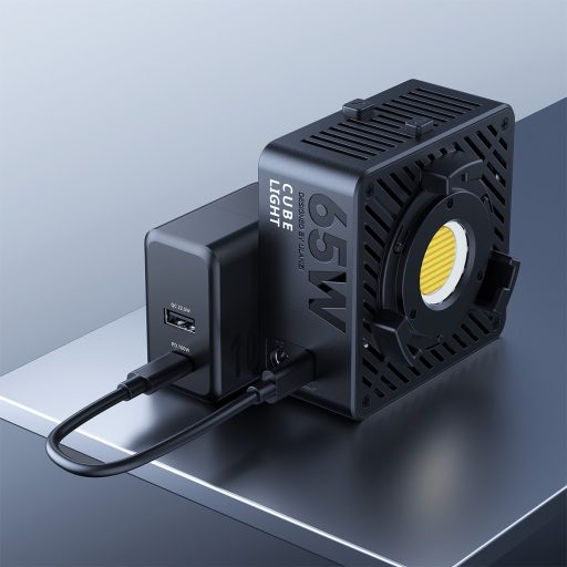 Ulanzi 65W EC65 bi-color Led lámpa fényformálókkal, 46Wh akku, 2500-6500K, APP vezérlés, mini Bowens